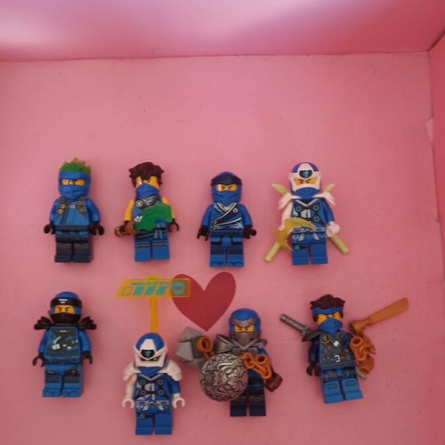 Jay Minifigs like new, set of 8 pieces