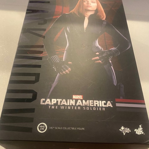 Black Widow Hot Toys figure Captain America The Winter Soldier