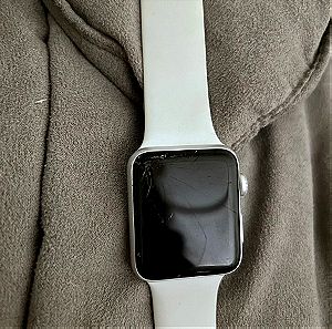 Apple Watch Series 3- σπασμένη οθόνη