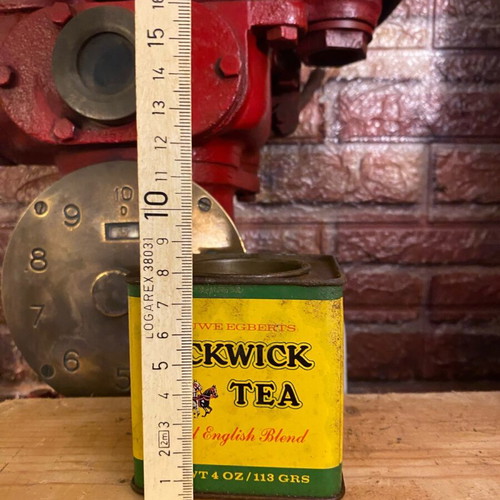 Pickwick Tea metal box used, old with lid