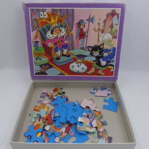Puzzle Puss in Boots 35 Pieces MB used