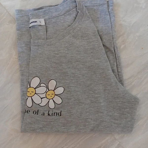 Pink Woman women's T-shirt gray, like new, size L