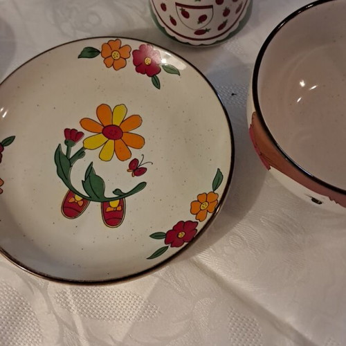 Vintage Korean set plate cup bowl like new from 1970