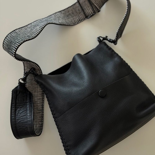 Callista leather crossbody bag black like new
