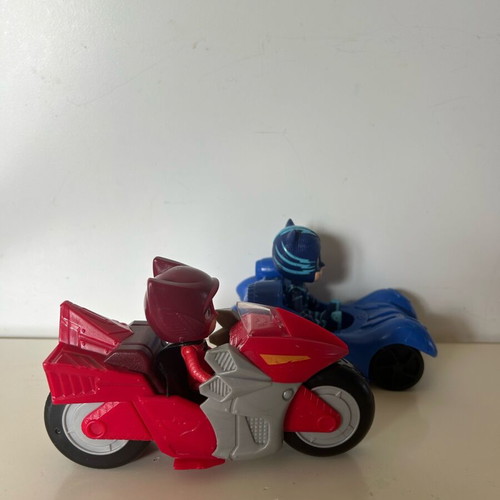 PJ Masks Owlette & Cat Boy figures in vehicles like new