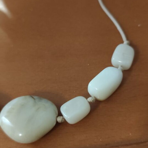 Summer necklace used with beige beads and cord