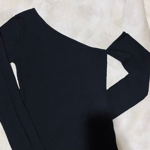 Black dress with off shoulder Trendyol like new, size S/M