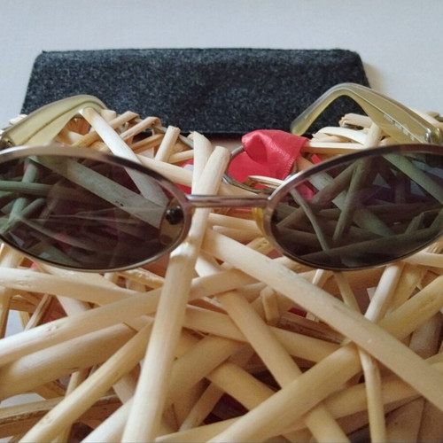 Moschino Vintage Sunglasses M 3029-S Like New, Gunmetal Beige