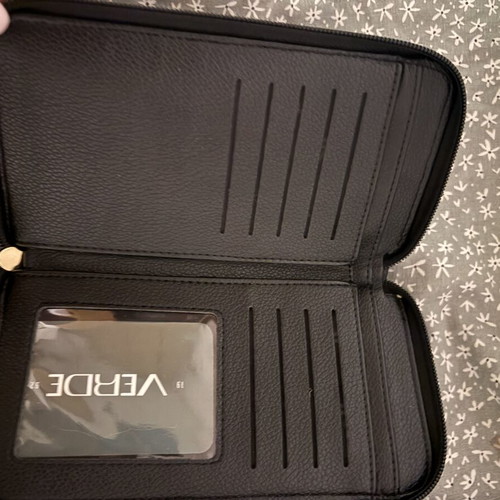 Verde wallet with box