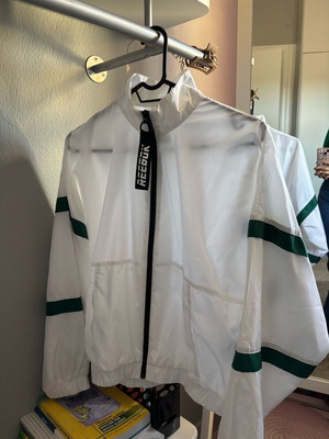 Reebok windbreaker jacket like new, size M, white