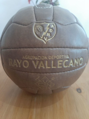 Retro football balls ( rayo vallecano)