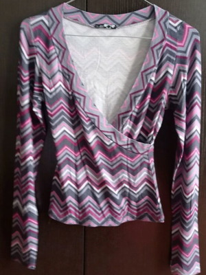 Women's blouse used with neckline, striped, one size