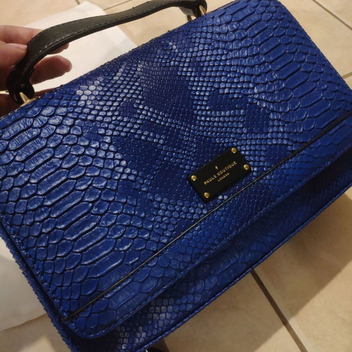 Paul's Boutique shoulder bag new, electric blue with embossed snake pattern