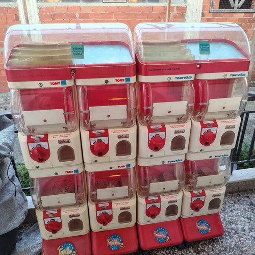 Tomy Gacha vintage coin toy dispenser