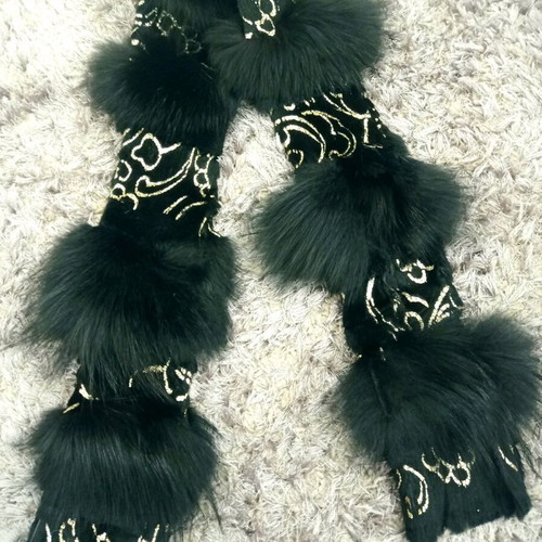 Fur scarf like new, black, genuine leather and fur