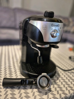 Delonghi coffee maker used in good condition