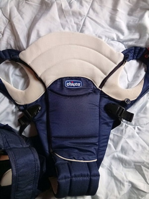 Chicco You&me baby carrier like new
