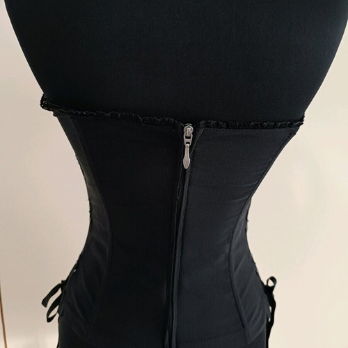 Rosso Di Sera black corset with lace and silver rhinestones