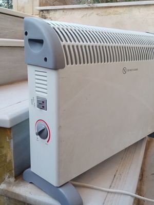 Rowi 2000W floor and wall heater, 3 power settings