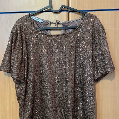 Sequin blouse new, brown, size L