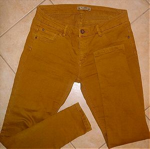 Ν.38 - Μουσταρδί skinny παντελόνι Pull&Bear