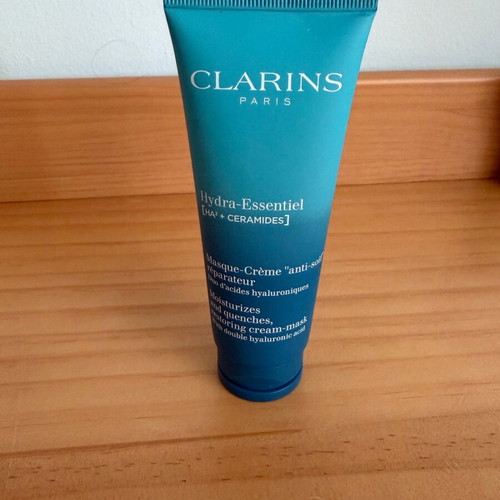 Clarins face mask 75ml like new, moisturizing