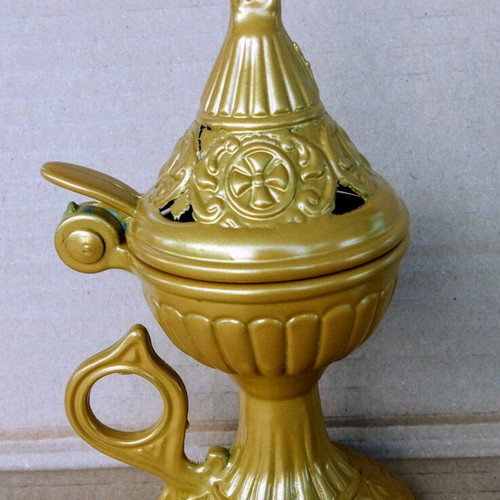 Incense Burner new in gold or silver color