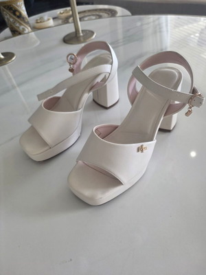 Mexx leather sandals cream size EU 41 like new