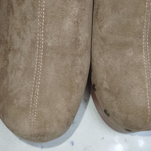 Clogs size 40, worn once in excellent condition