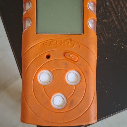Senko Multigas Detector for 4 Gases H2S CO O2 LEL like new