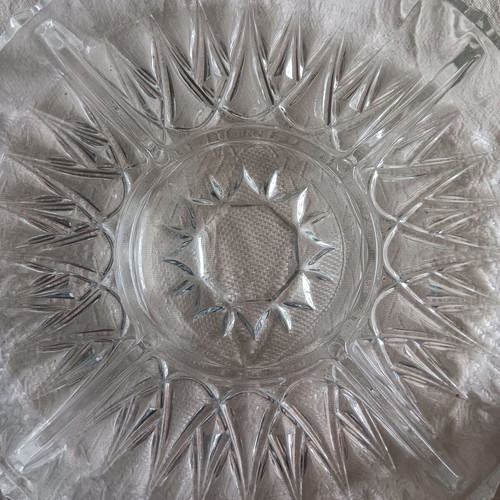 Glass serving platter for nuts like new