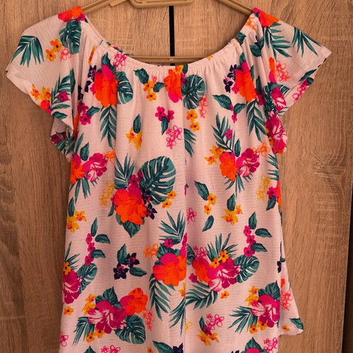 White top with colorful flowers Janina like new, size 34