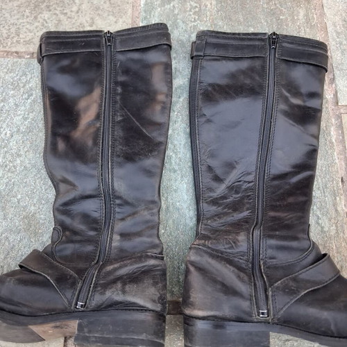 Tommy Hilfiger women's leather boots size 36 used, black