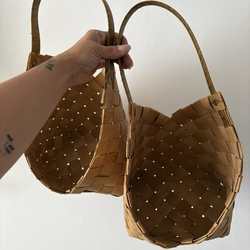 Set of 2 woven bamboo hanging baskets