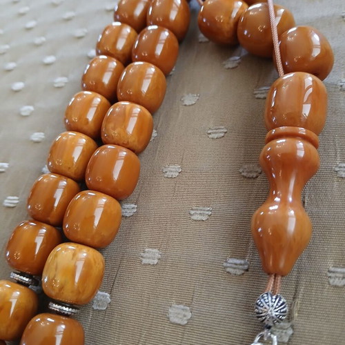 Bakelite komboloi worry beads, 33 beads, traditional oriental finish