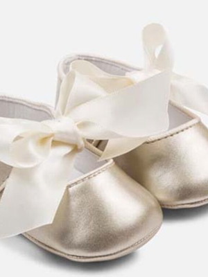 Mayoral baby shoes pearly with bow new, available sizes 15,19