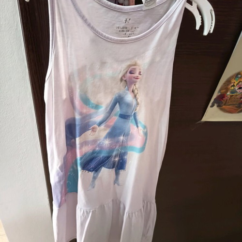 Elsa dress for 7 years like new, multicolored
