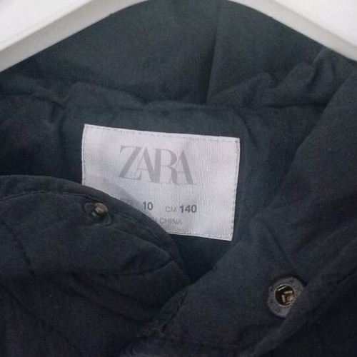 Zara black kids jacket 140 cm like new, 10 years old