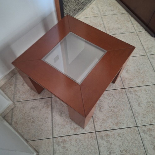 Wooden living room table like new