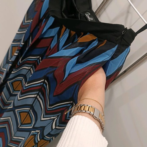 Axel long skirt like new, multicolor, size XL