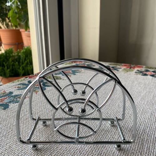Metal napkin holder bunny like new