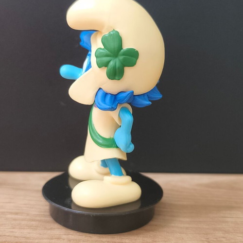 Smurfette figure from 2017 like new