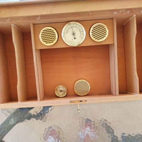 Cigar humidor like new, tabletop 51×23×15 cm
