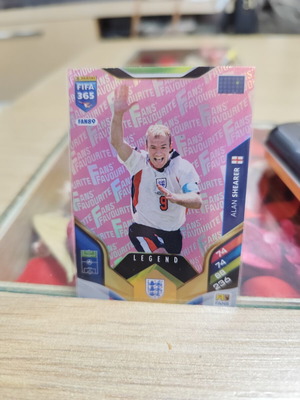 FIFA Adrenalyn 26 Pink Parallel Fan's Favourite 89 Alan Shearer