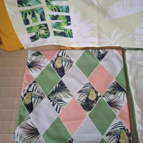 Decorative pillowcases like new, 1 runner 35x150 and 2 pillowcases 45x45