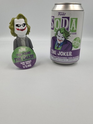 The Joker Funko Soda Chase 1/3000 like new