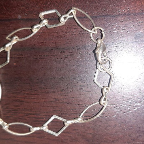 Bracelet new for little girl, for hand or foot up to 4 years old