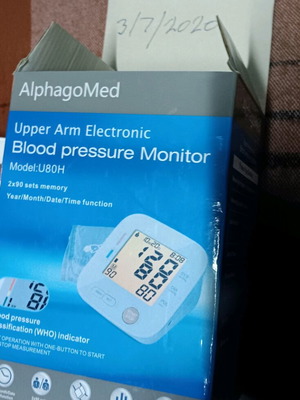 AlphagoMed U80H Blood Pressure Monitor new without batteries