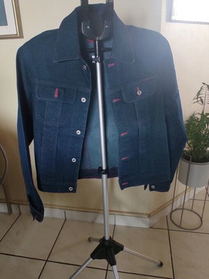 Dolce & Gabbana denim σετ σαν καινούργιο, jean jacket μέγεθος Μ, παντελόνι 30