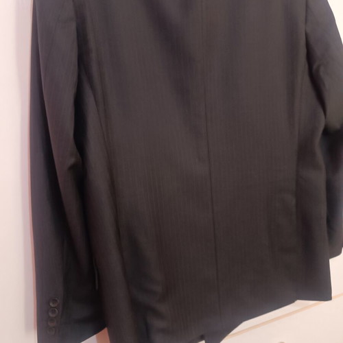 Portobello's men's suit size 54 used, black with subtle stripes